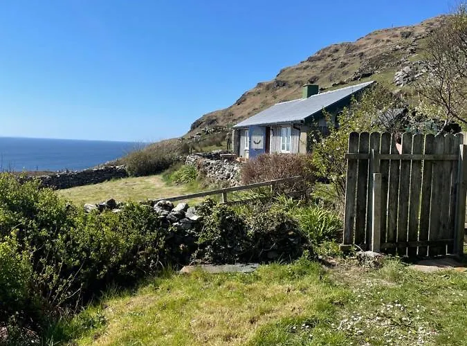 Dave\'S Wee House